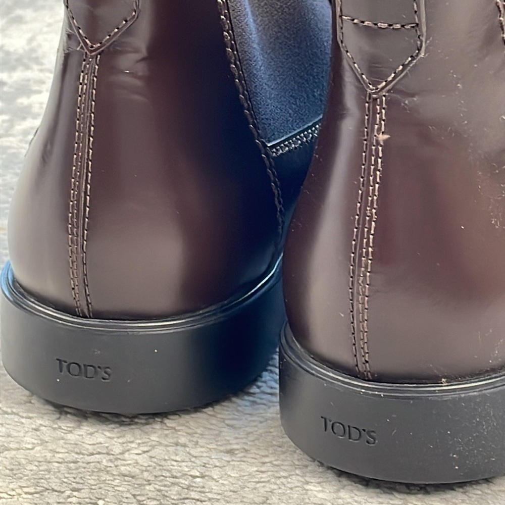 Tods Chelsea Boots Dark Brown Glossy Smooth Leather Shoes US 7.5 - Picture 5 of 13